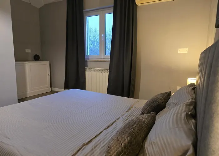 Dolce - With Pool Near Porec *